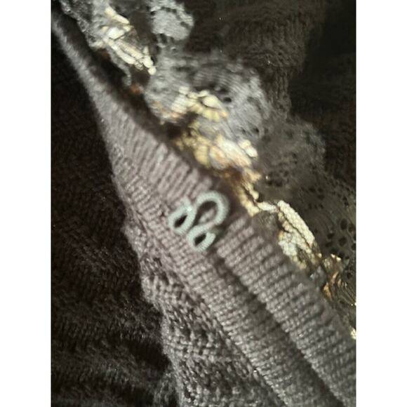 Chico’s Black Textured Cotton Jacket with Ruffle Trim – Size 0 (S/P Equivalent) - Picture 3 of 6